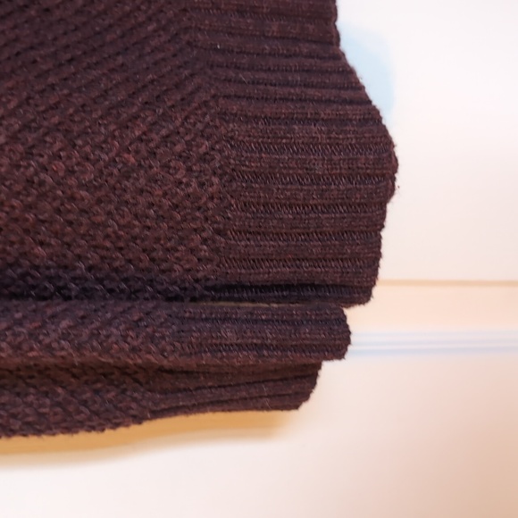 Forever 21 Men sweater - Picture 4 of 5